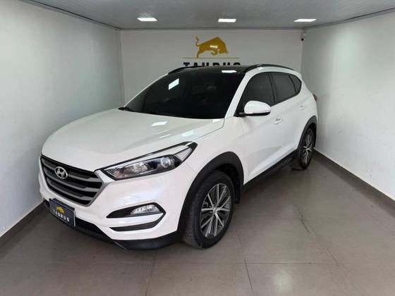 HYUNDAI TUCSON 1.6 16V T-GDI GASOLINA GLS ECOSHIFT HYUNDAI TUCSON 1.6 16V T-GDI GASOLINA GLS ECOSHIFT
